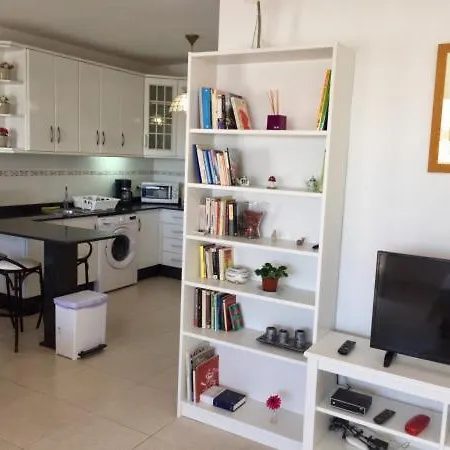 Casa Mamen Spacious With Sea Views דירה