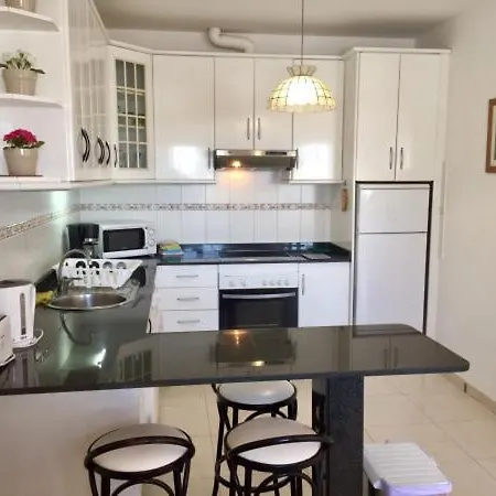 Casa Mamen Spacious With Sea Views Апартаменти