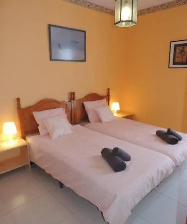 Апартаменти Casa Mamen Spacious With Sea Views